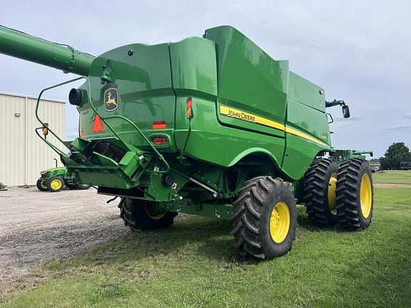 Image of John Deere S780 equipment image 3