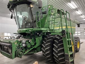 2022 John Deere S780 Image