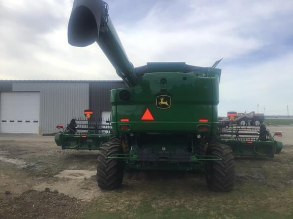 Image of John Deere S780 equipment image 3