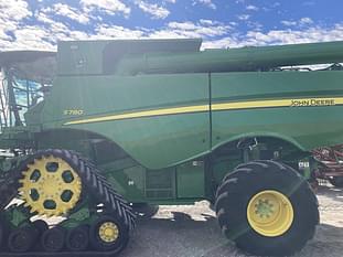 2022 John Deere S780 Equipment Image0