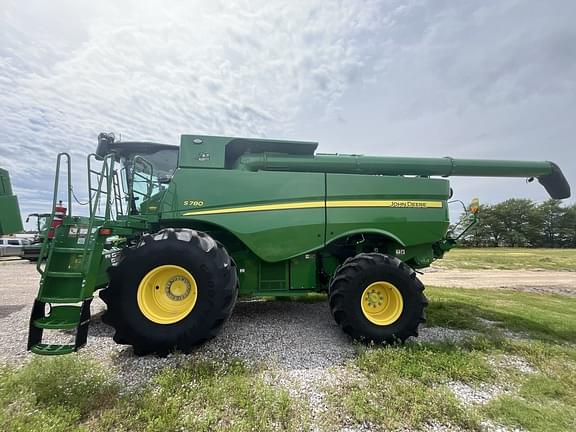 Image of John Deere S780 equipment image 3
