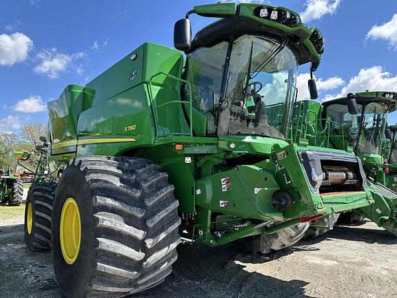 Image of John Deere S780 equipment image 1