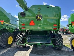 Main image John Deere S780 4