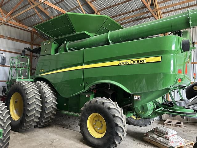 Image of John Deere S780 equipment image 4