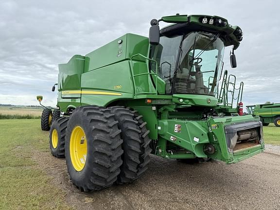 Image of John Deere S780 Primary image