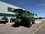 Thumbnail image John Deere S780 1