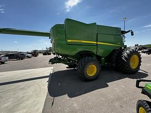 Main image John Deere S780 7