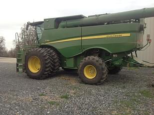 Main image John Deere S780 1