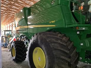 Main image John Deere S780 0