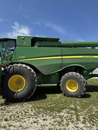 Image of John Deere S780 equipment image 3