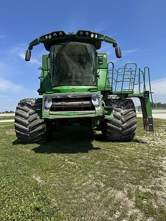 Image of John Deere S780 Primary image