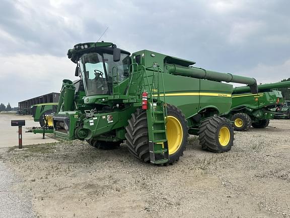 Image of John Deere S780 equipment image 1