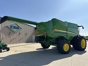 Main image John Deere S780 4