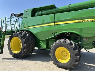 Main image John Deere S780 8