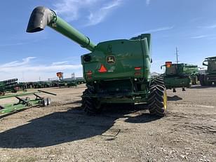 Main image John Deere S780 9