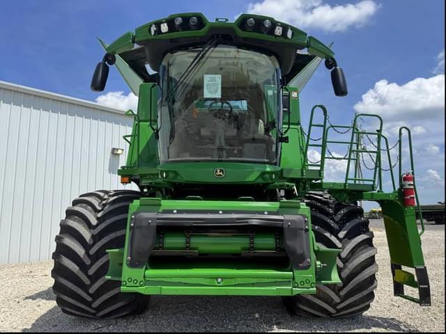 Image of John Deere S780 equipment image 2