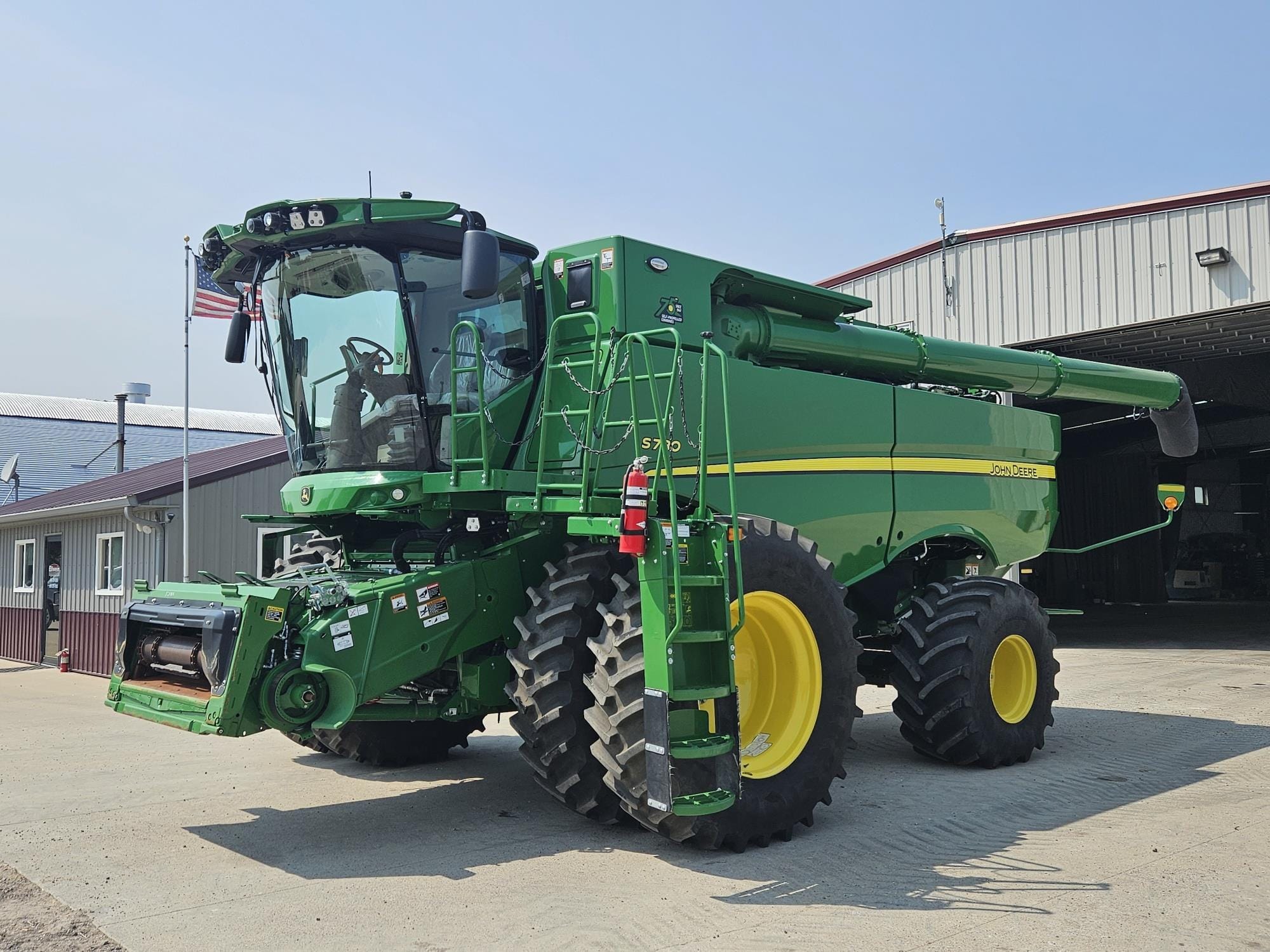 Main image John Deere S780