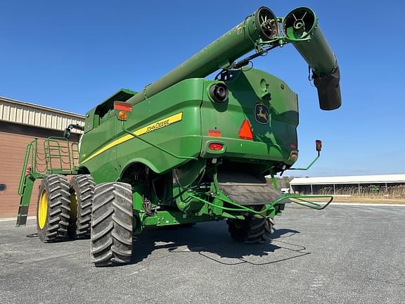 Image of John Deere S780 equipment image 3