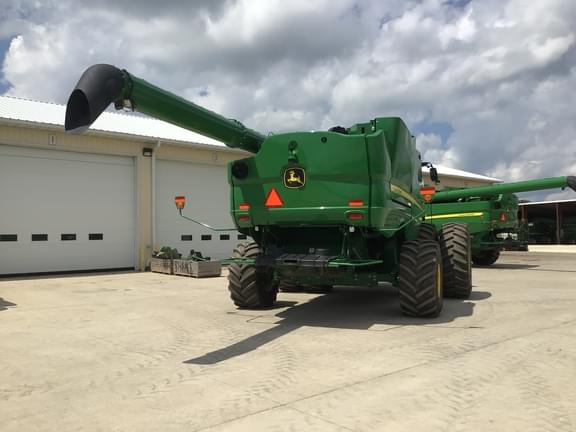 Image of John Deere S780 equipment image 3