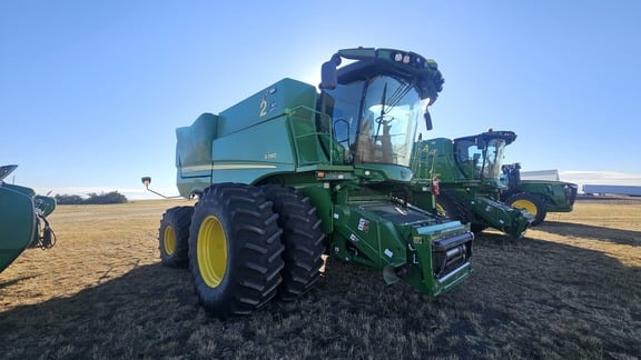 2022 John Deere S780 Equipment Image0