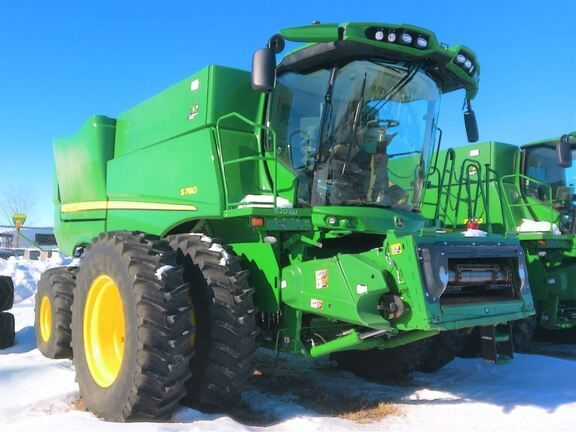 2022 John Deere S780 Image