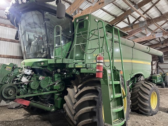 2022 John Deere S780 Equipment Image0