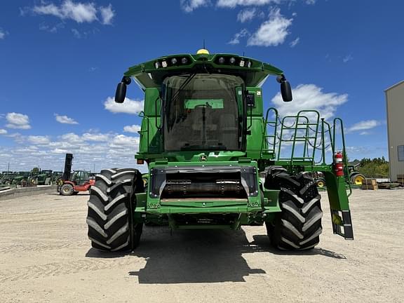 Image of John Deere S780 equipment image 2