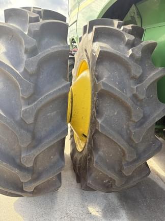 Image of John Deere S780 equipment image 2