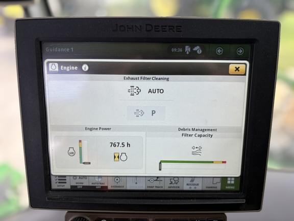 Image of John Deere S780 equipment image 4