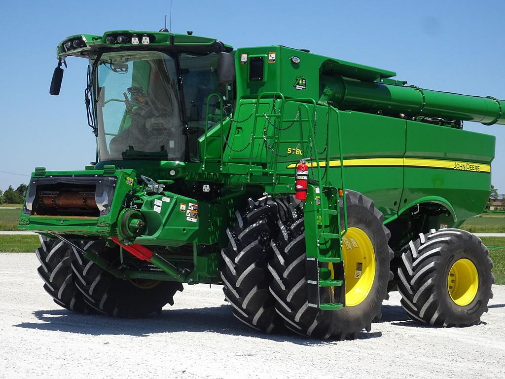 Image of John Deere S780 Primary image