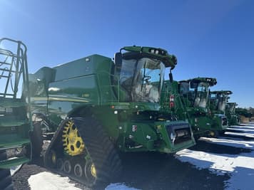 Main image John Deere S780