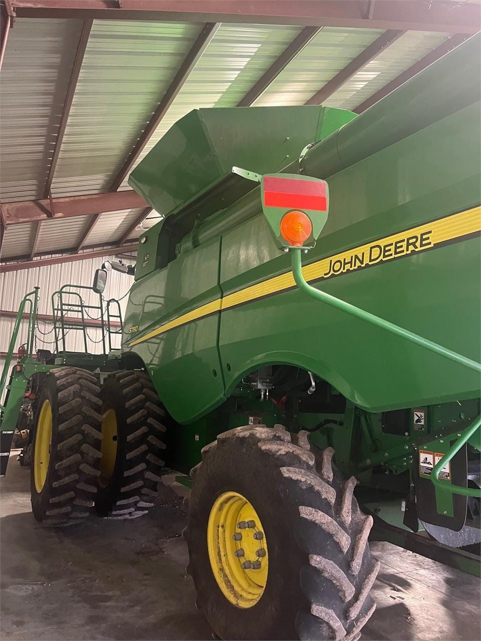 2022 John Deere S780 Equipment Image0
