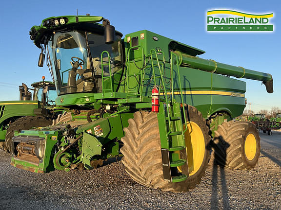 Image of John Deere S780 Primary image