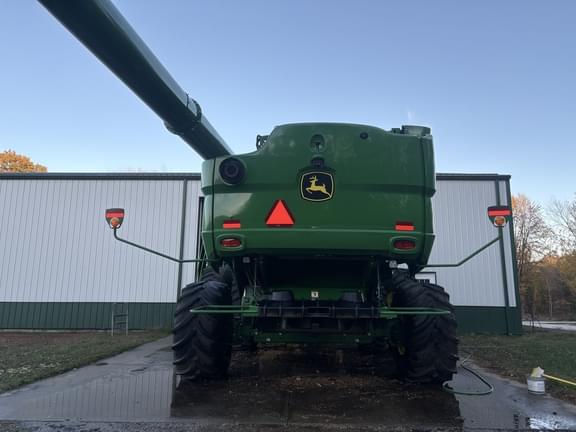 Image of John Deere S780 equipment image 3