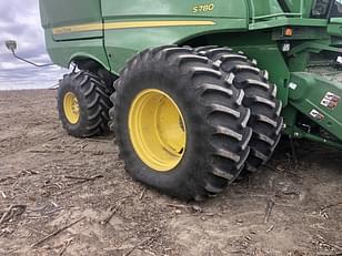 Main image John Deere S780 0