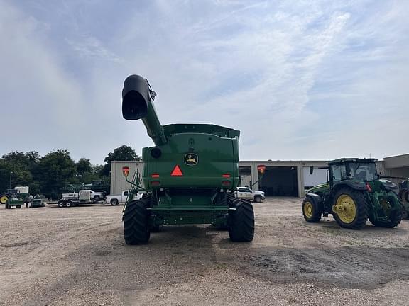 Image of John Deere S780 equipment image 3