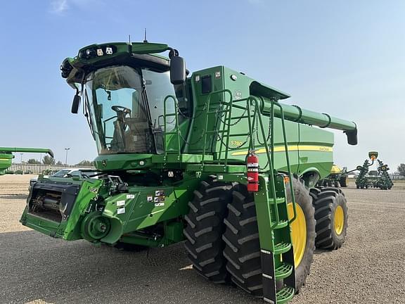 Image of John Deere S780 equipment image 1