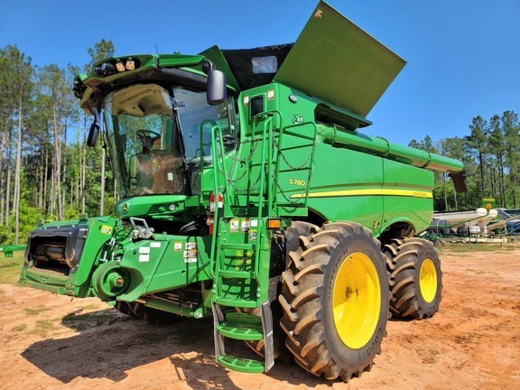 Image of John Deere S780 Primary image