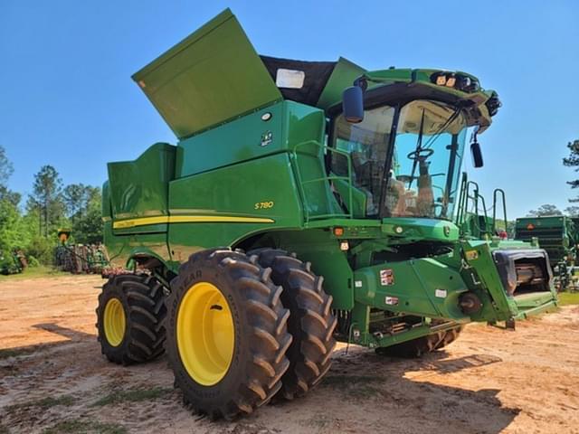 Image of John Deere S780 equipment image 3