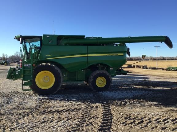 Image of John Deere S780 equipment image 3