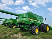 Thumbnail image John Deere S780 3