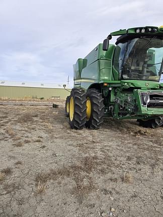 Image of John Deere S780 equipment image 4