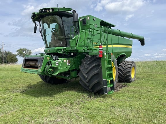 Main image John Deere S780