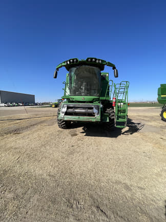 Image of John Deere S780 equipment image 3