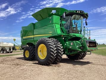 Main image John Deere S780