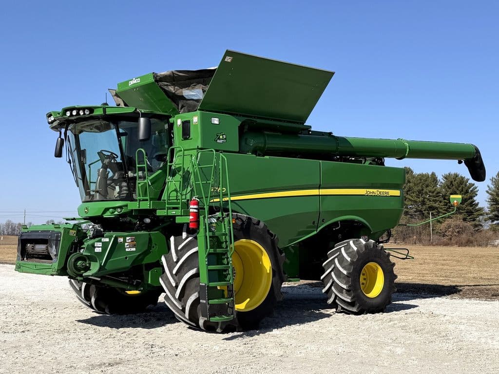 Image of John Deere S780 Primary image