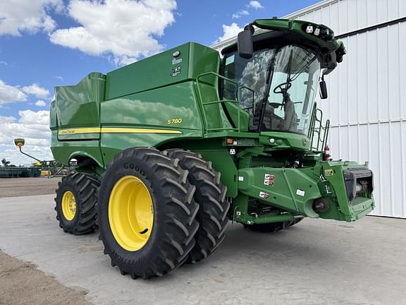 Image of John Deere S780 Primary image