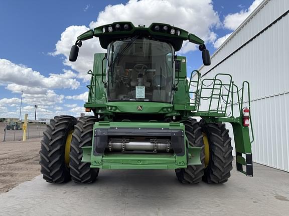 Image of John Deere S780 equipment image 2
