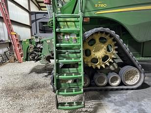 Main image John Deere S780 7