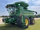 2022 John Deere S780 Image